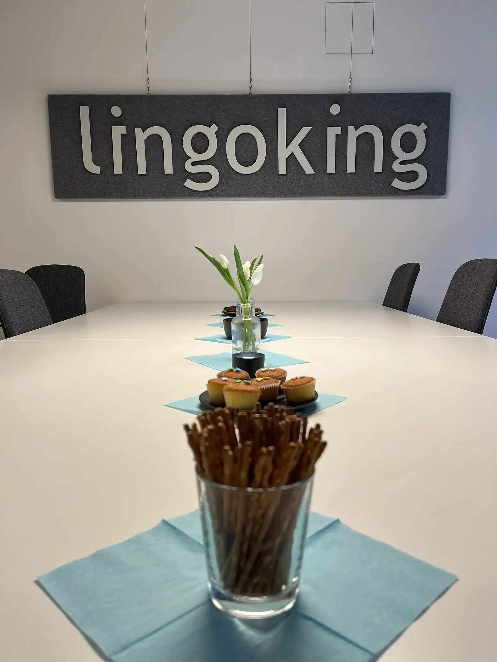 lingoking conference room