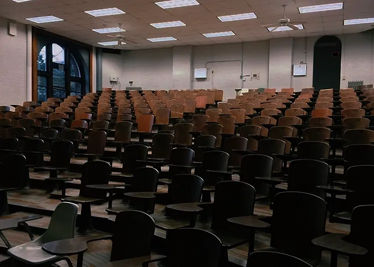 Room with a lot of stairs in a university