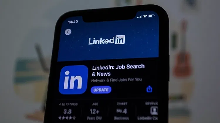 LinkedIn angezeigt auf Smartphone