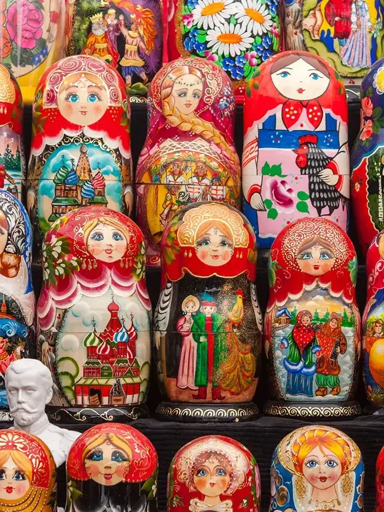 Russische Matrjoschka Figuren